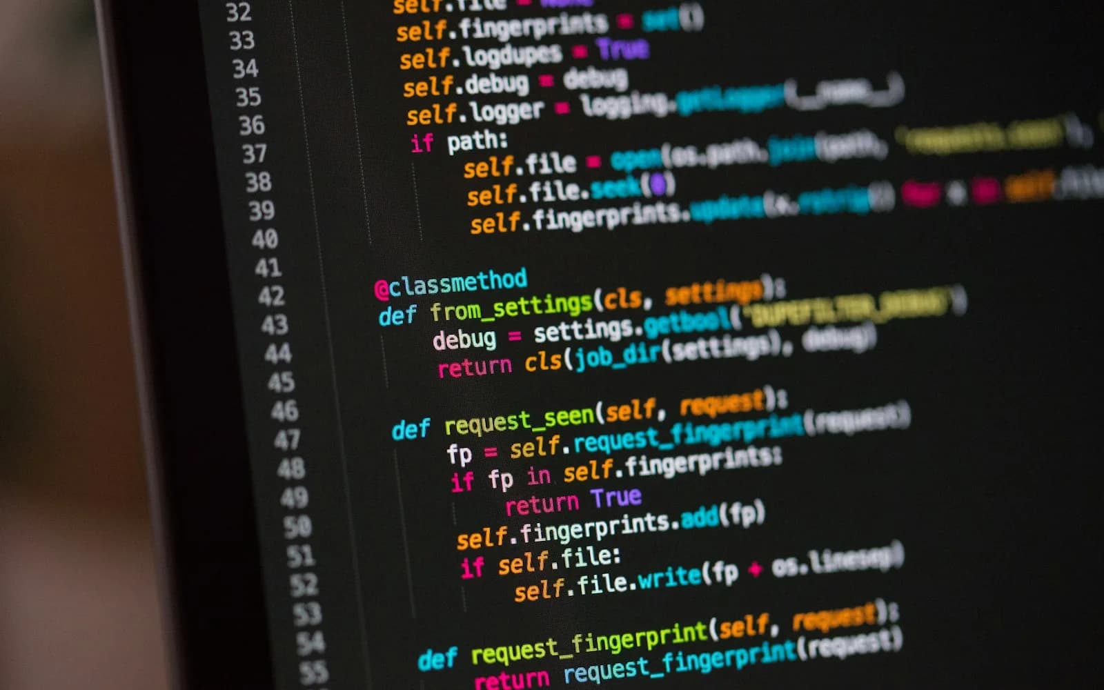 No-Code to Custom Software Migration vs template platforms: Which Is Better for Your Business?